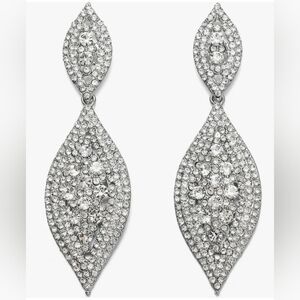 Elegant Silver Drop Earrings J147